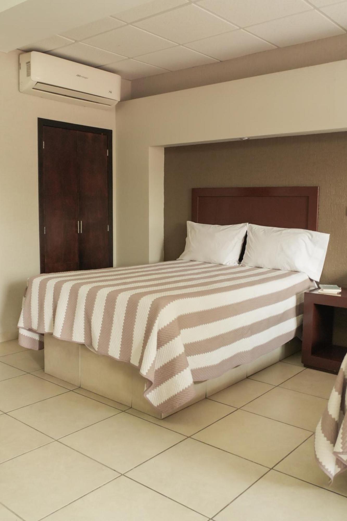 Hotel San Marcos อากวสคาเลียนเทส ภายนอก รูปภาพ