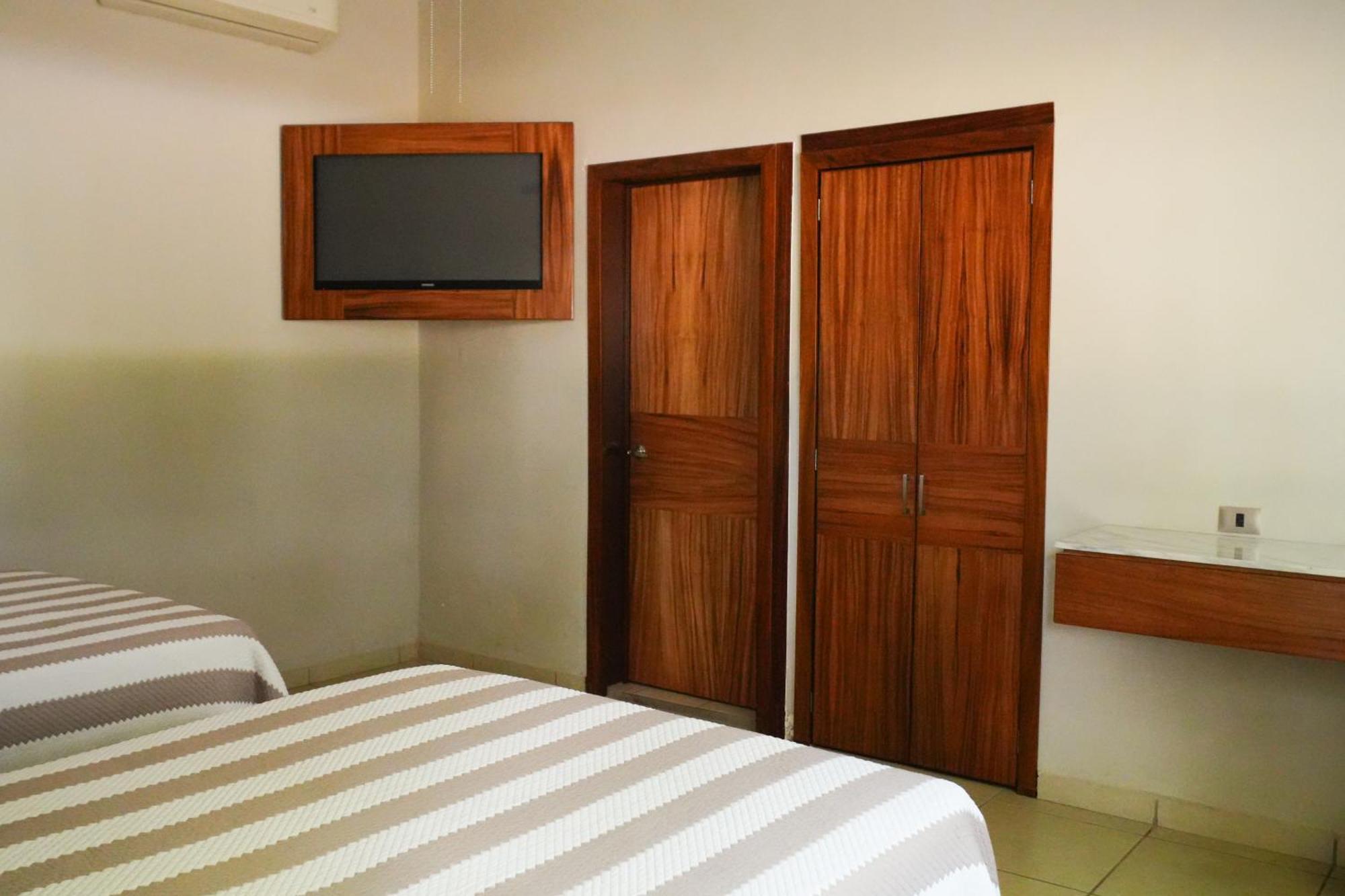 Hotel San Marcos อากวสคาเลียนเทส ภายนอก รูปภาพ